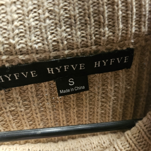 Womens size small bell sleeved cropped sweater by HYFVE - Picture 3 of 3